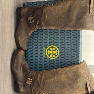 Beautiful Tory Burch boots